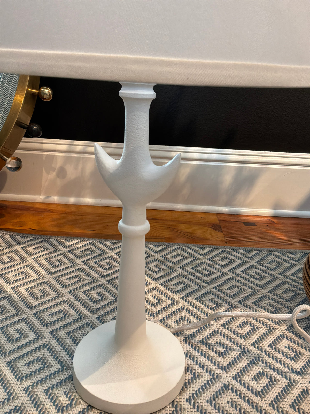 Luna Lamp w/ Shade