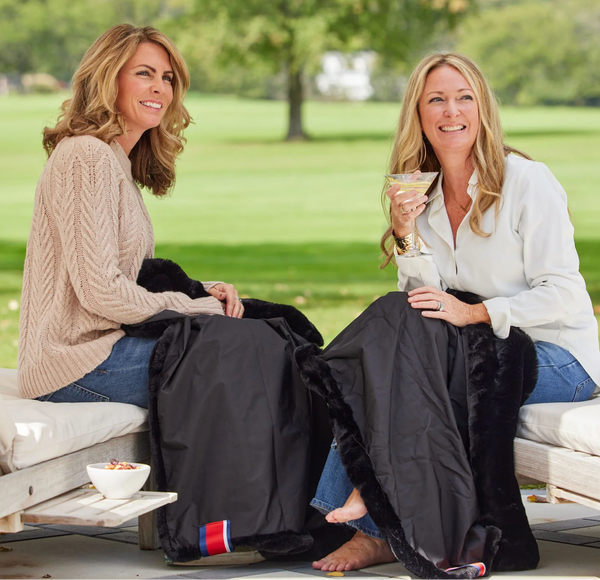 Anna Maria Fur-Lined Blanket in Black