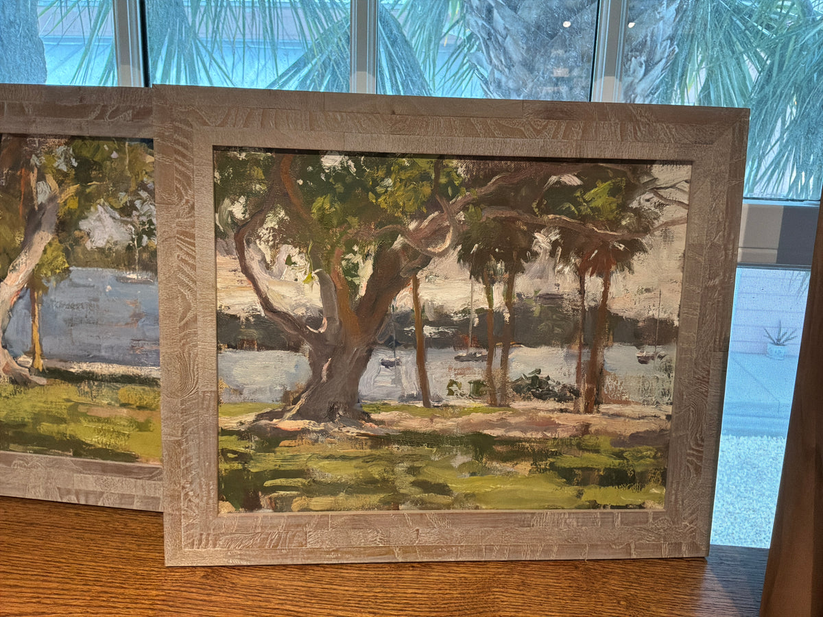 Grey frame, along the beach